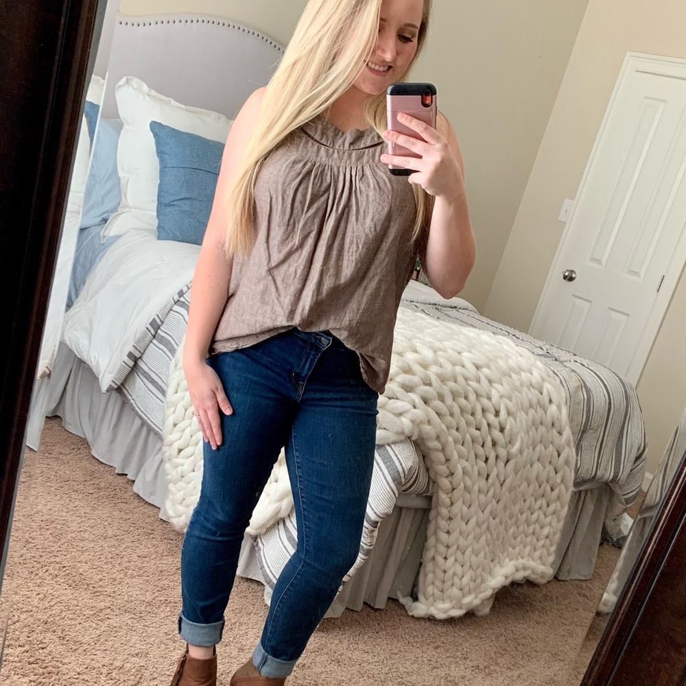 🎉HP🎉 Willi Smith Flowy Brown Tank Blouse Large
